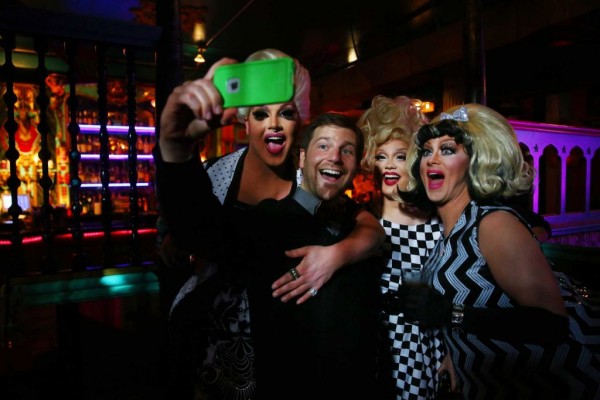 John Huddlestun snaps a selfie with Isabella Extynn, Ruby Bouché and Tipsy Rose Lee after the Mimosas with Mama show on Sunday, Feb. 28, 2016, at The Unicorn in Capitol Hill. Photo: GENNA MARTIN, SEATTLEPI.COM 